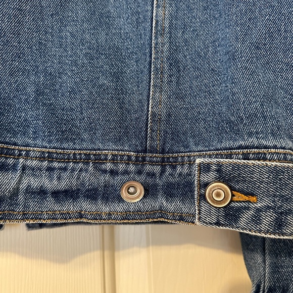 Jean Jacket - Picture 2 of 3